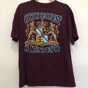 Oktoberfest München 1996 Burgundy Graphic Men’s T-Shirt Size XL